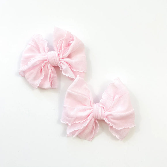 In Awe Ruffle Clip Set