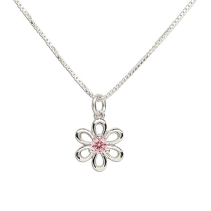 Daisy Flower Necklace With 14” Chain
